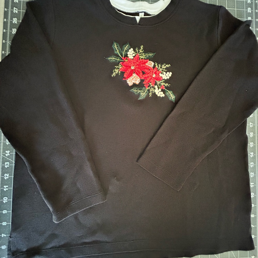 Vintage White Stag Black Womens Christmas Crew Neck Size Large